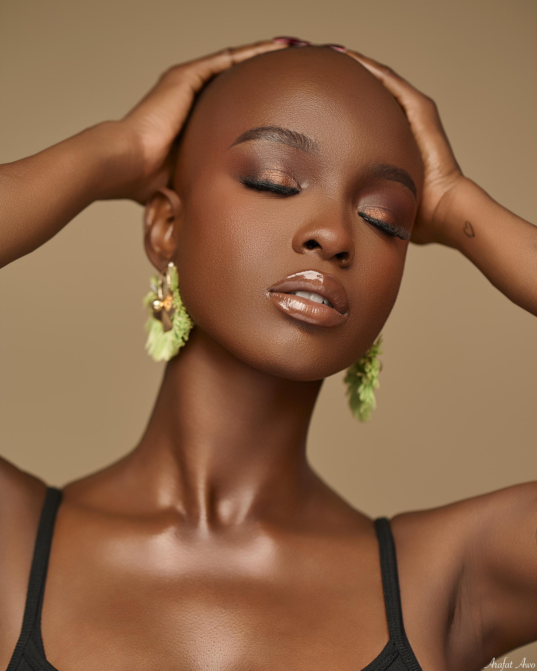 Moni Adeboye Artistry Logo